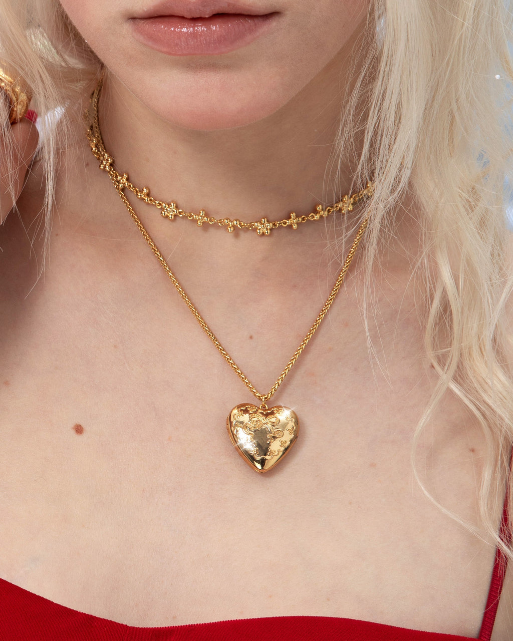 Tender Openable Locket Necklace in Gold en route jewellery
