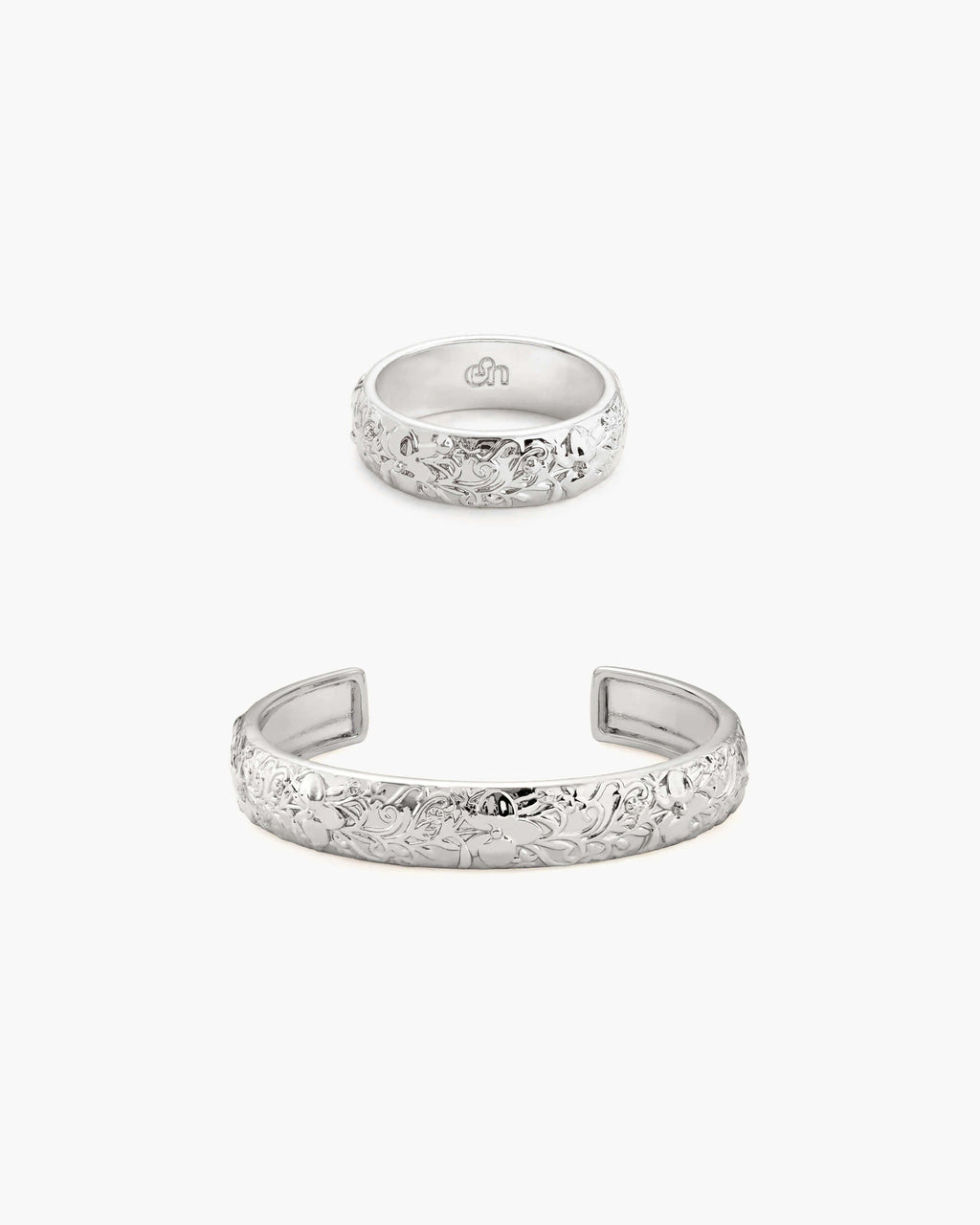 Serenade of Orchid Set in Silver en route jewellery