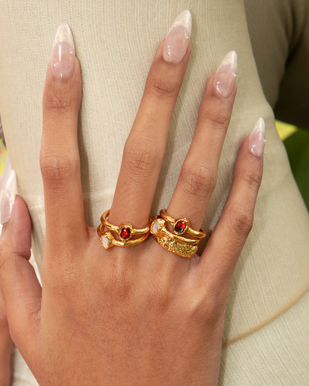 Birthstone Ring in Gold - January en route jewellery