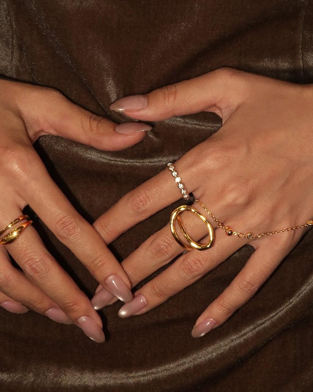 Sculptural Orbit Ring en route jewellery