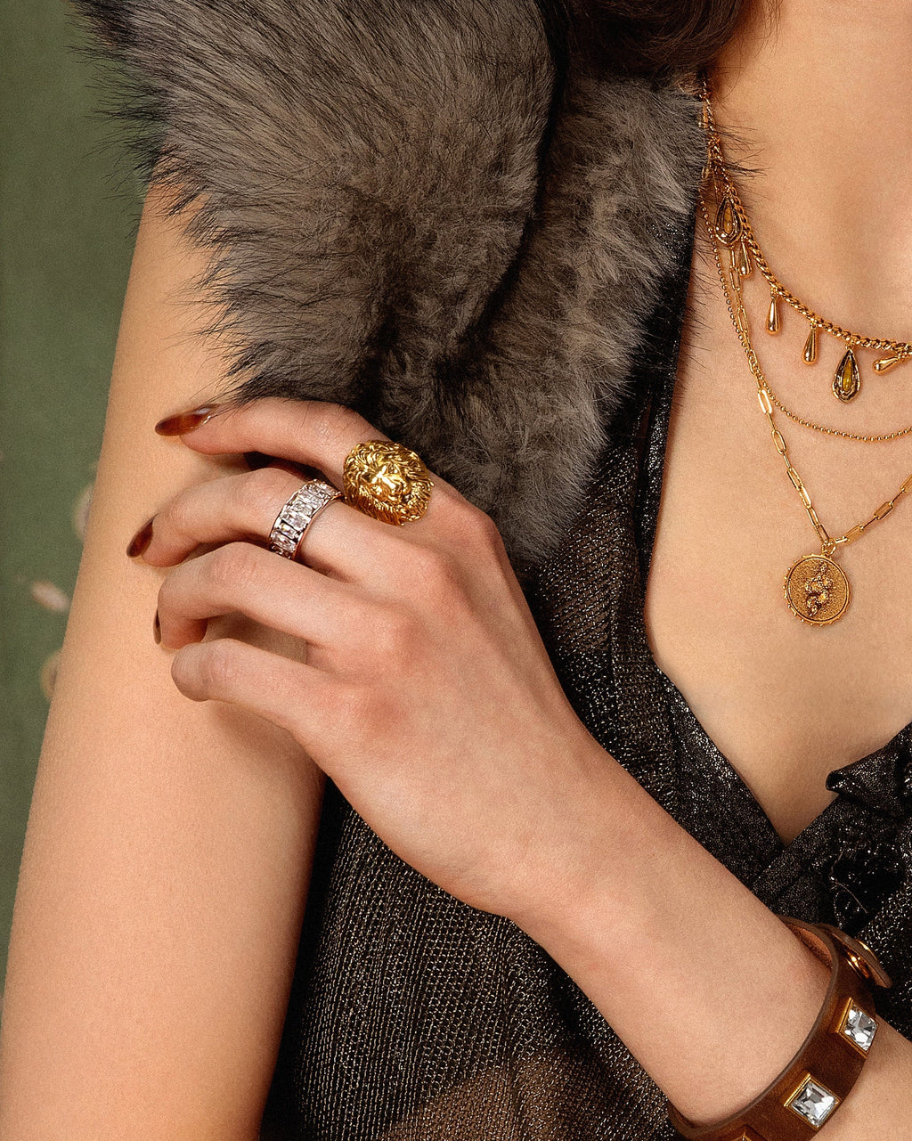 Lion Guard Ring en route jewellery