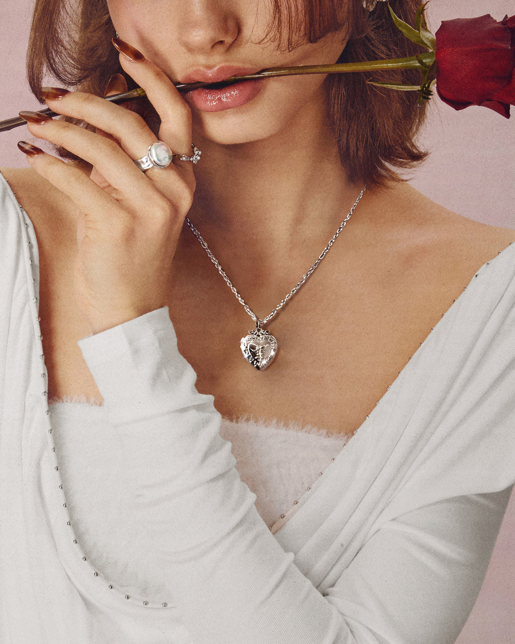Isabela Locket Necklace in Silver en route jewellery