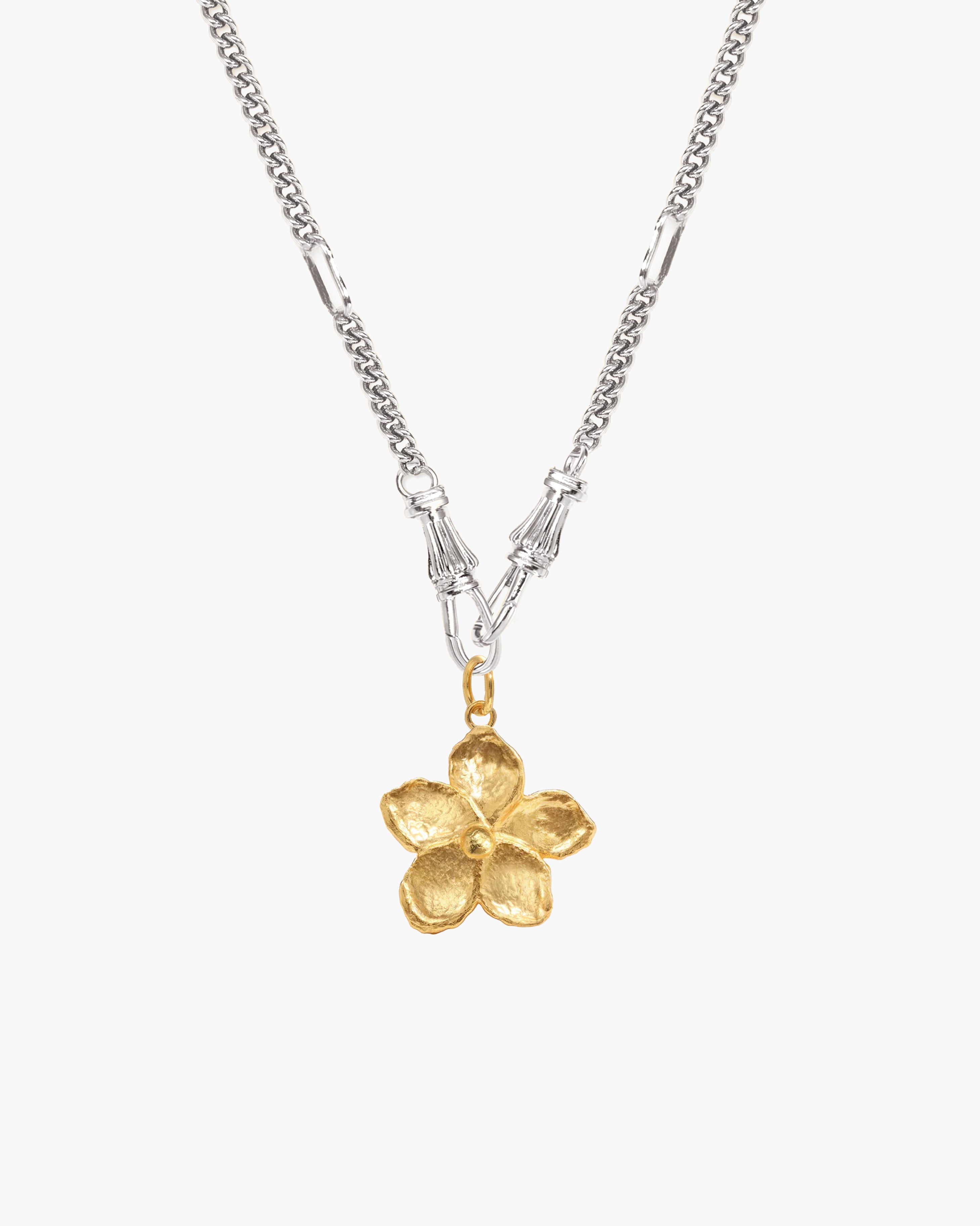 Deco Clasp Chain Necklace in Gold en route jewellery