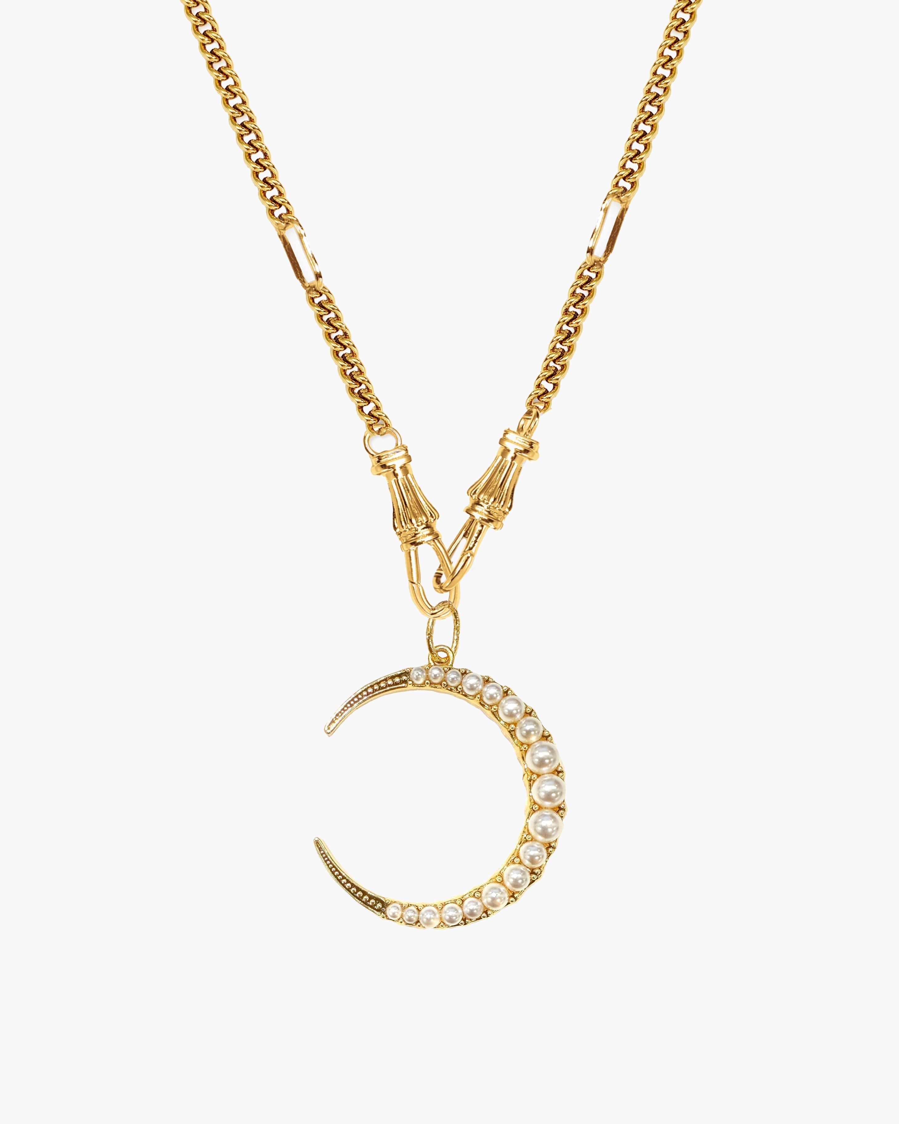 Deco Clasp Chain Necklace in Gold en route jewellery