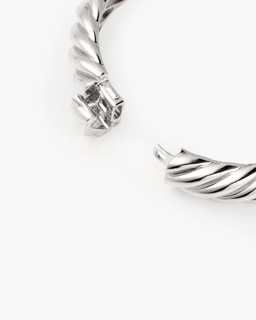 Silver Chunky Braided Bangle en route jewellery