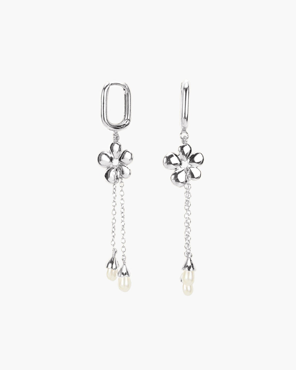Camille Flower Drop Earrings in Silver en route jewellery