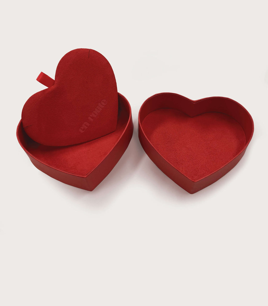 Heart Shaped Jewelry Box en route jewellery