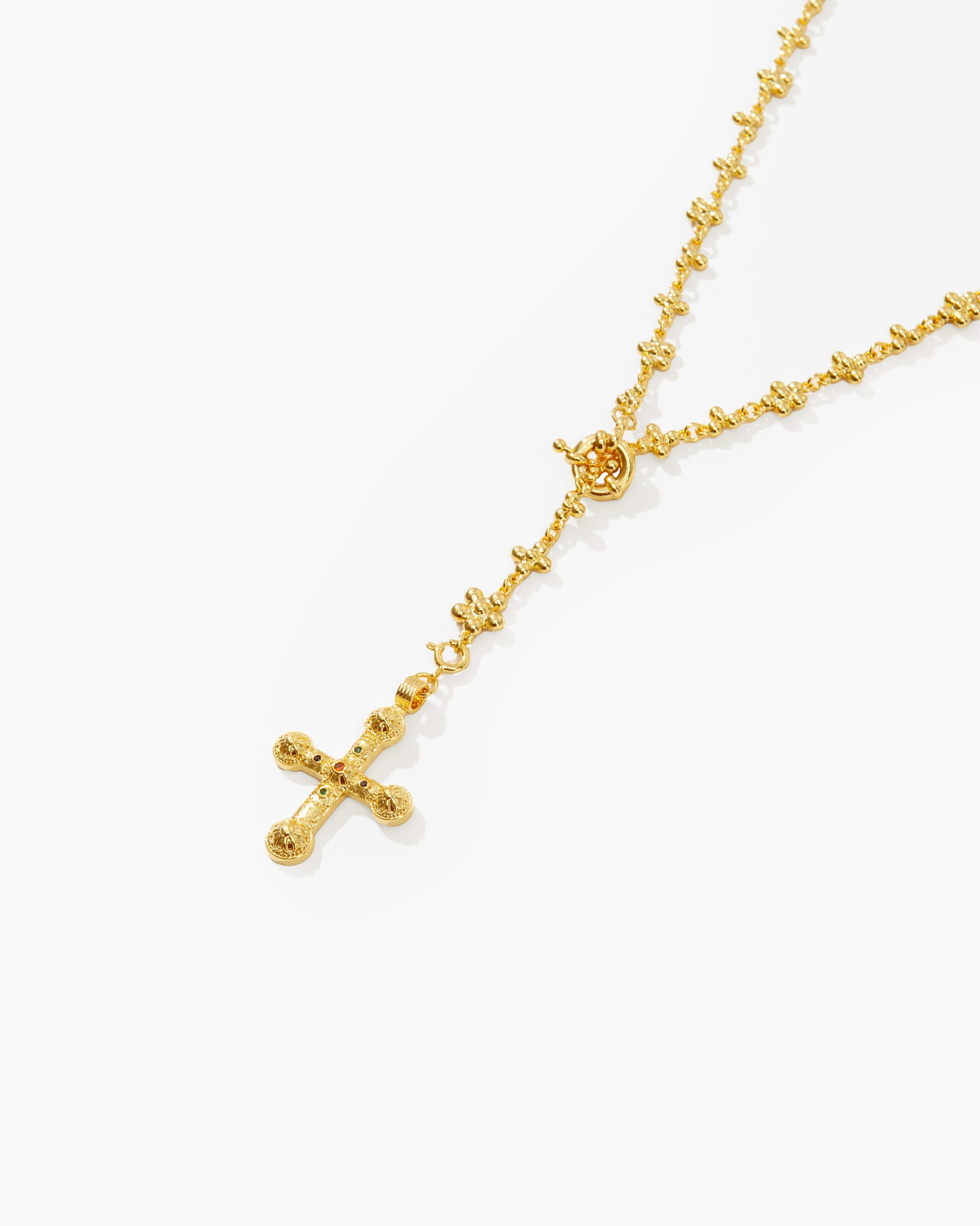 Daisy Molecule Chain en route jewellery