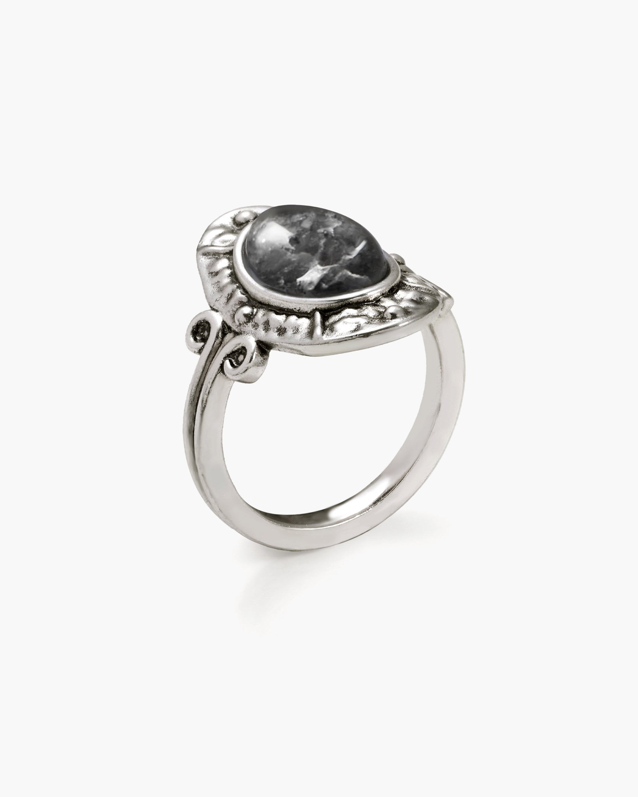 Lunar Veil Moss Agate Ring en route jewellery