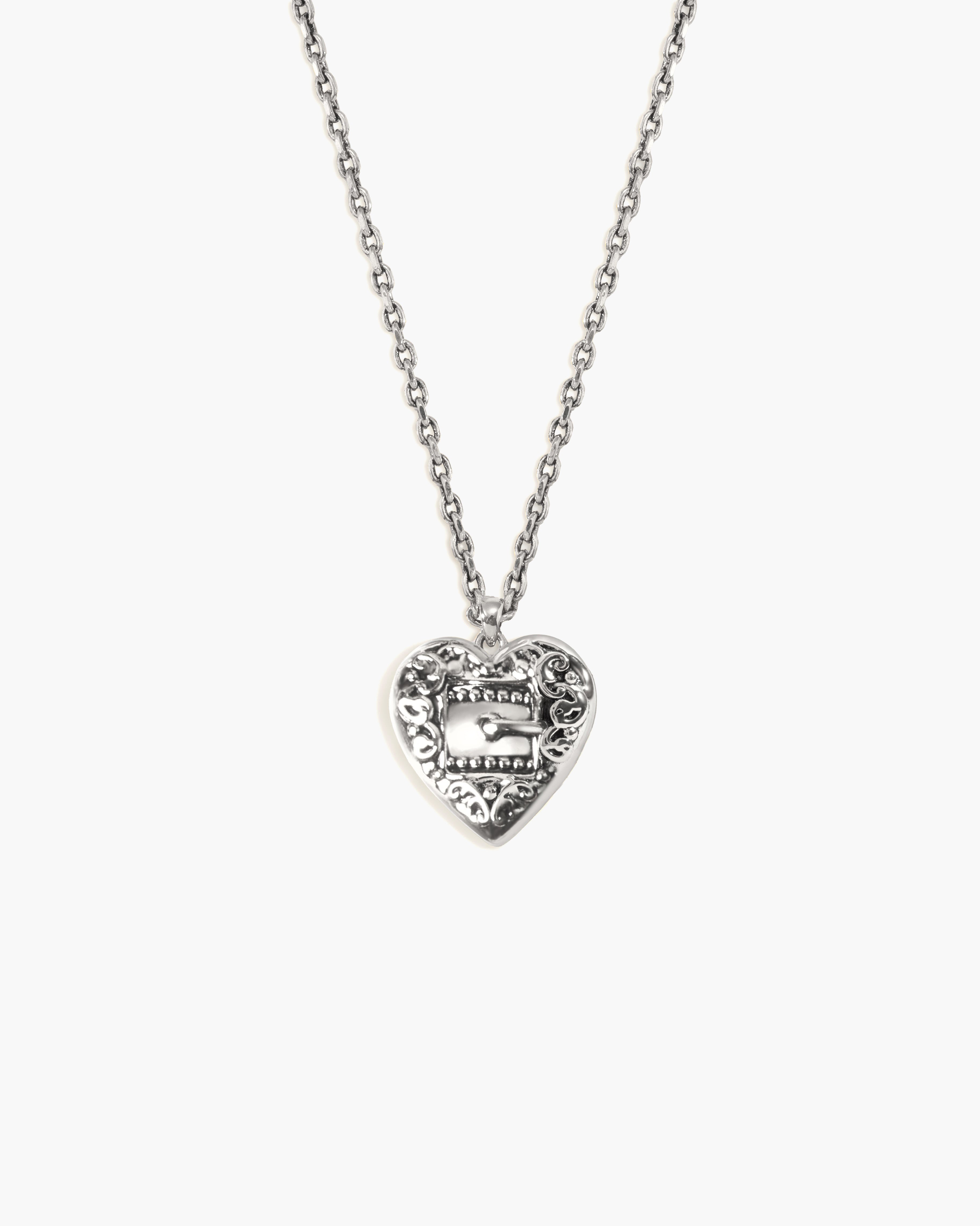 Belted Heart Necklace en route jewellery