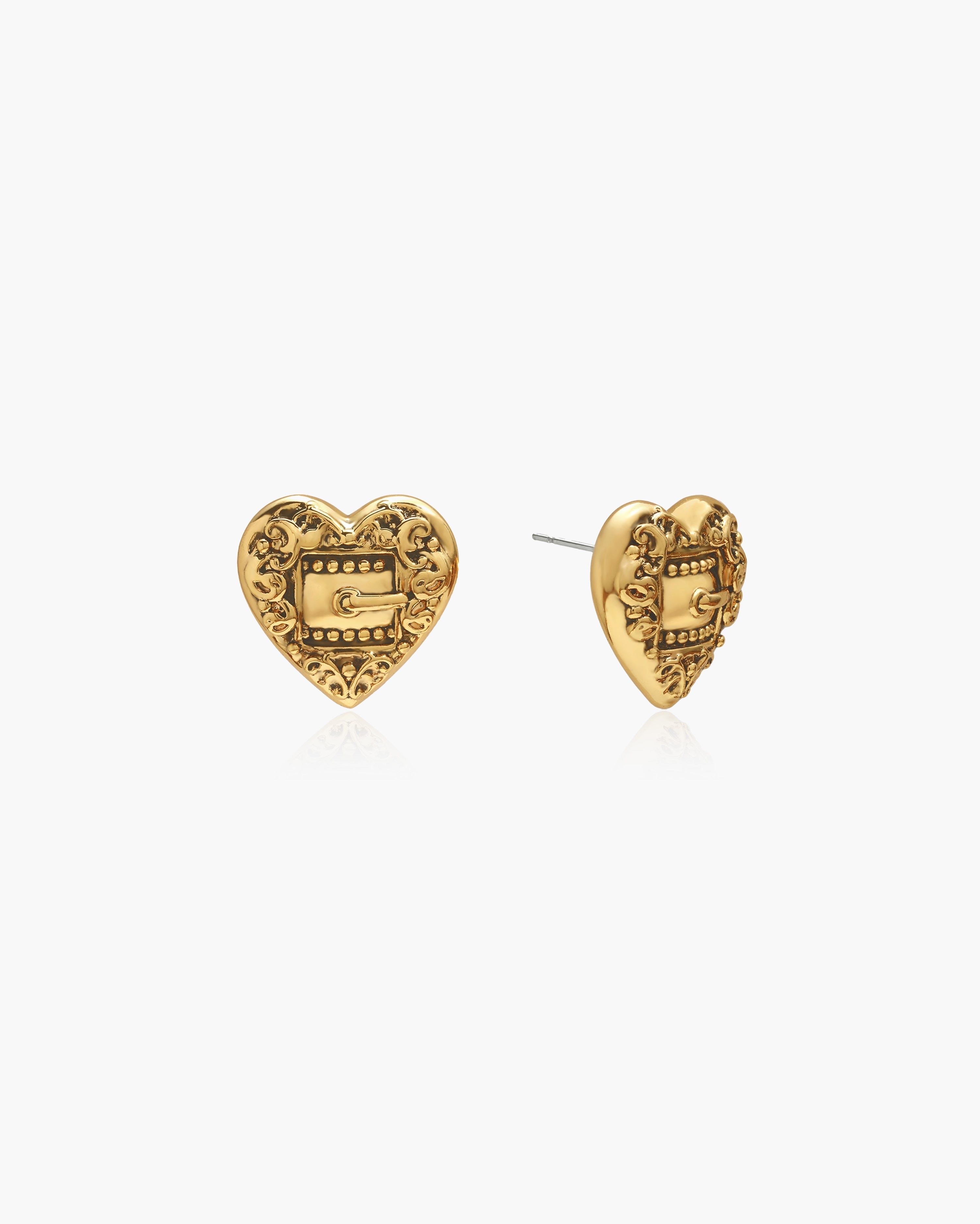 Belted Heart Stud Earrings in Silver en route jewellery