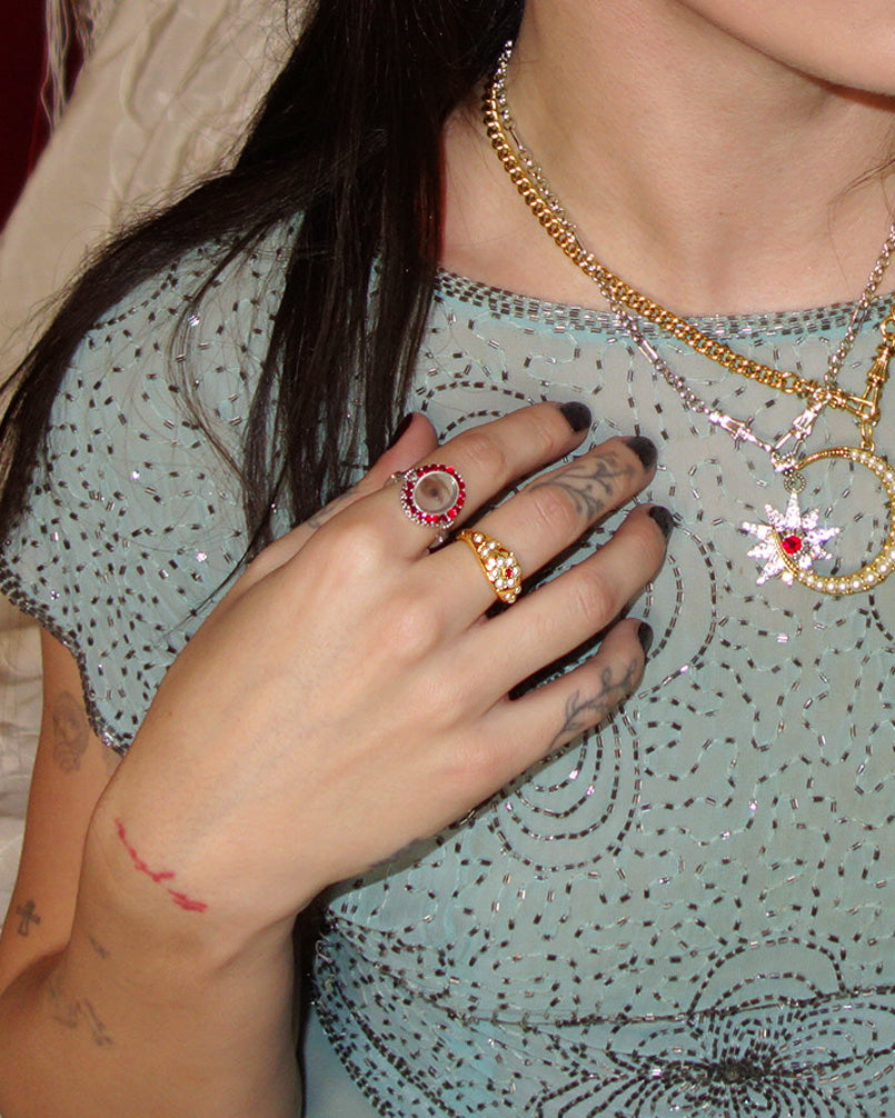 Heirloom Ring en route jewellery