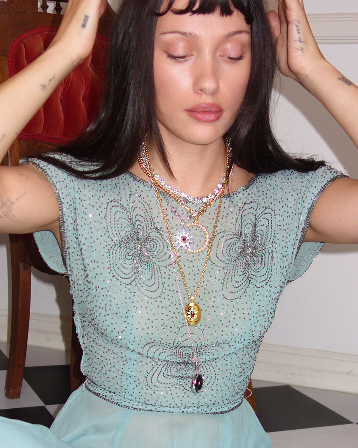 Clara Openable Locket Clasp Chain Necklace en route jewellery