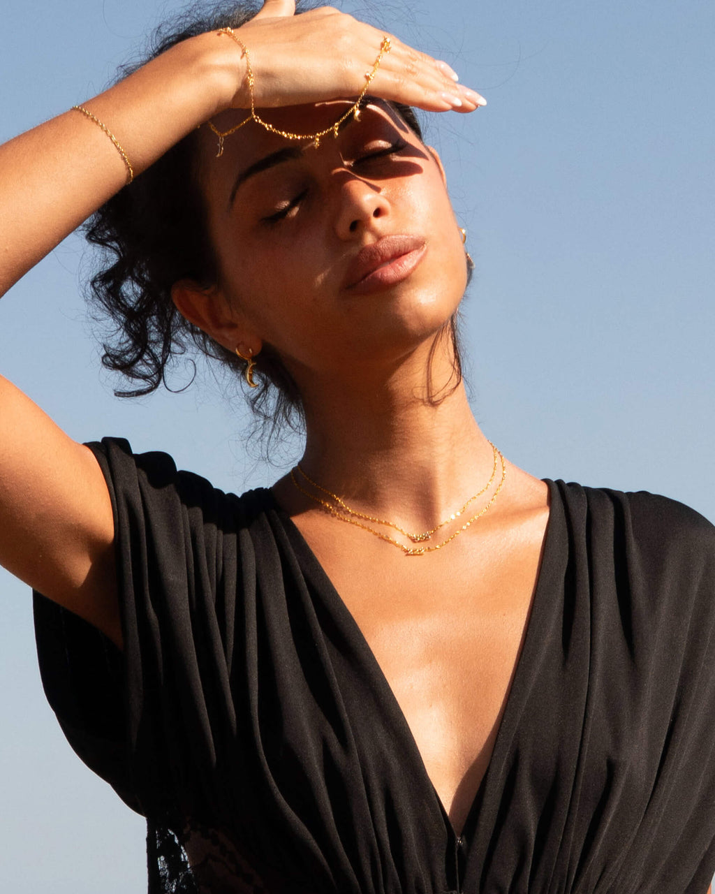 Malak Necklace en route jewellery