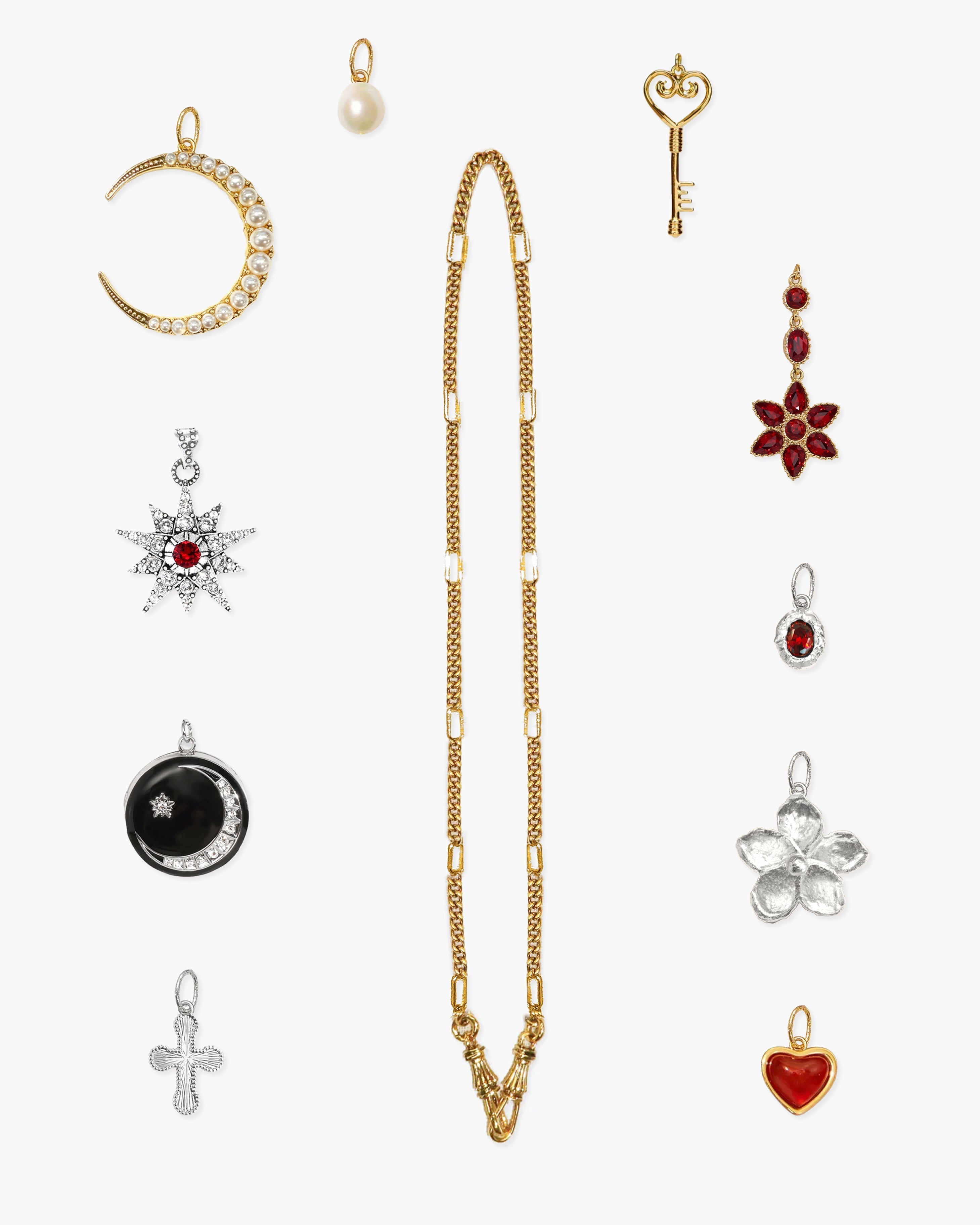 Deco Clasp Chain Necklace in Gold en route jewellery