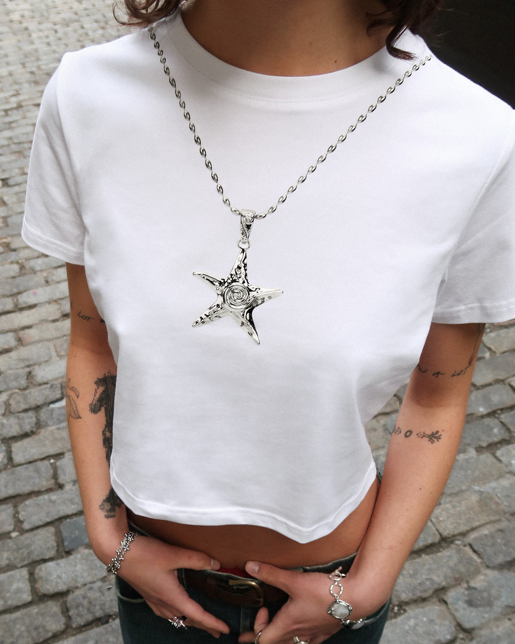 Starfish Baby Tee en route jewellery