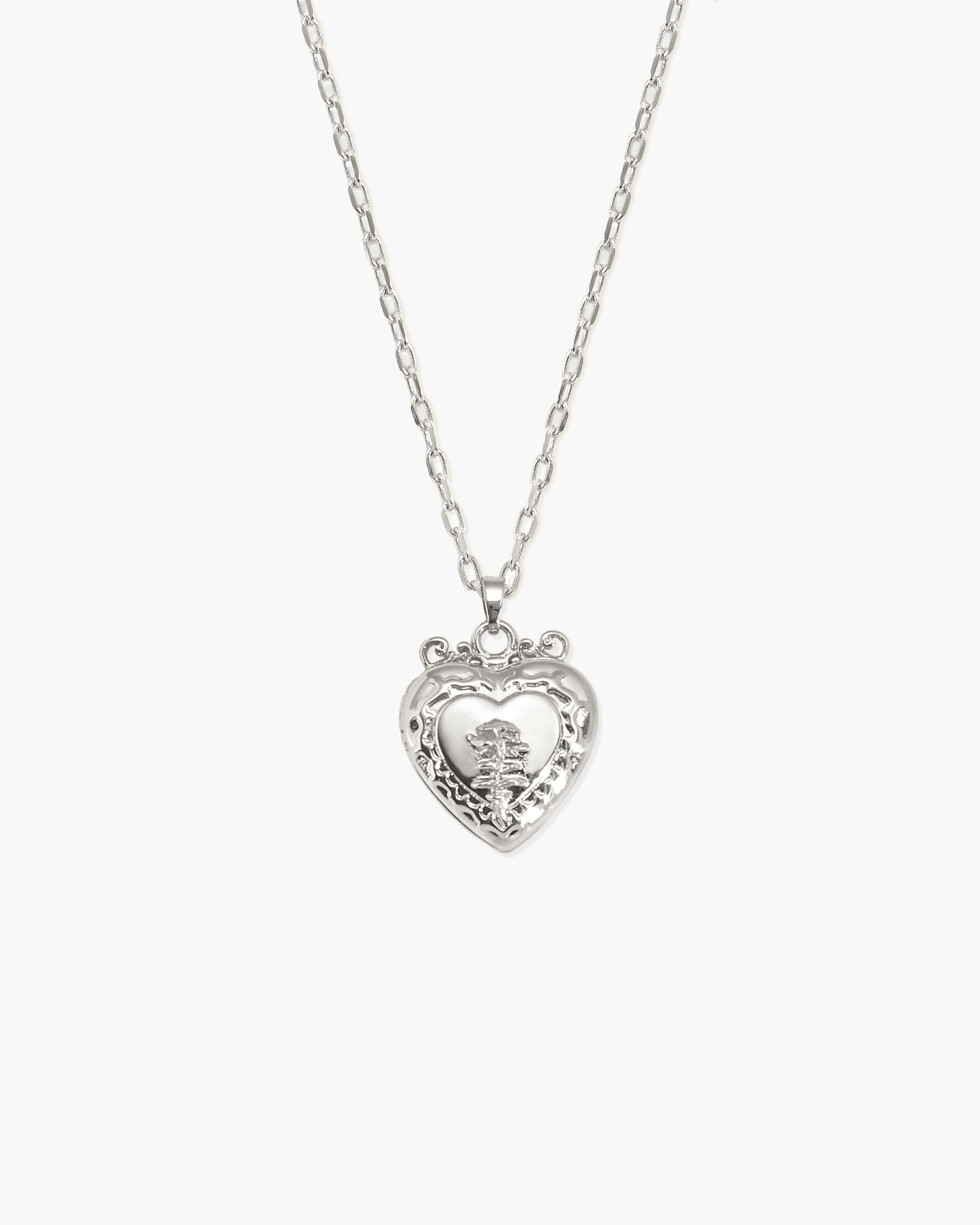 Isabela Locket Necklace in Silver en route jewellery