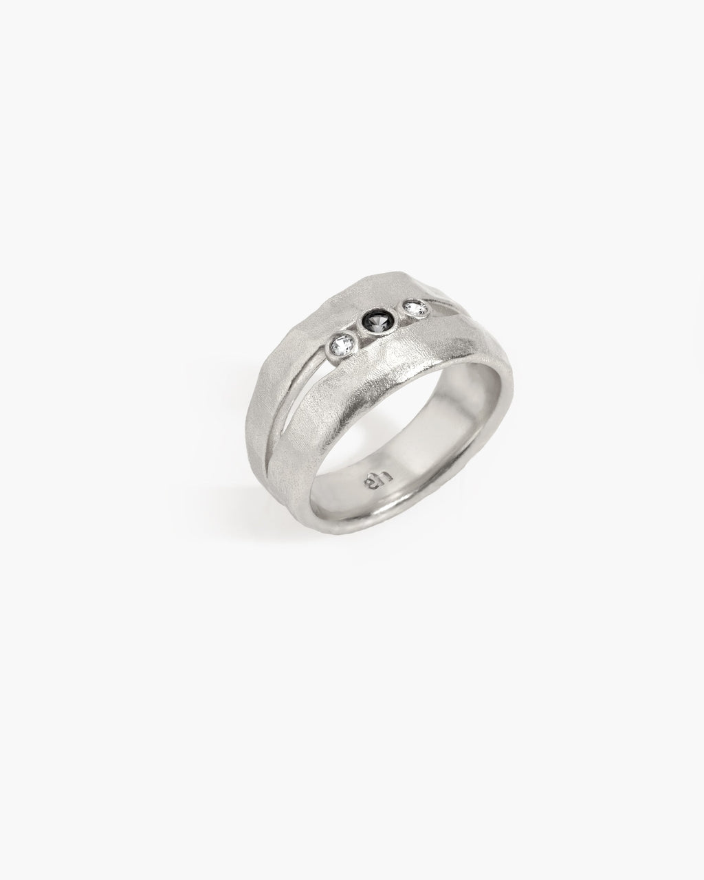 Trinity Ring in Silver en route jewellery