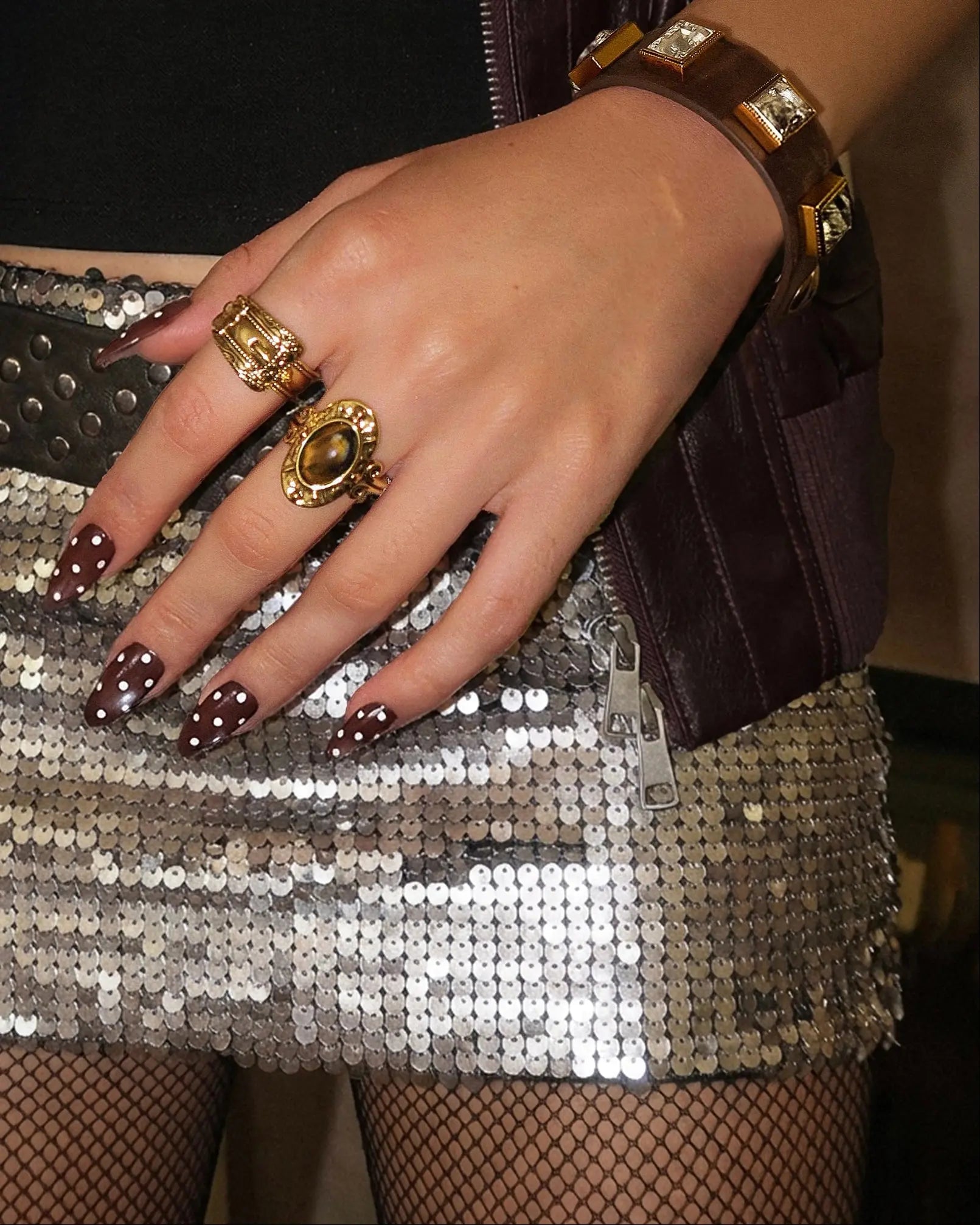 Mojave Buckle Belt Ring in Gold en route jewellery