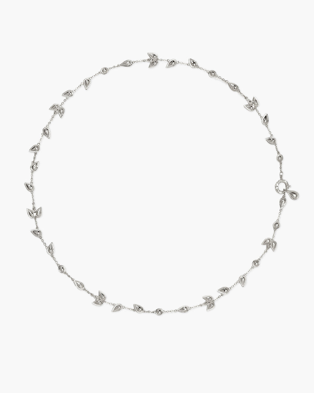 Petal Chain in Silver en route jewellery