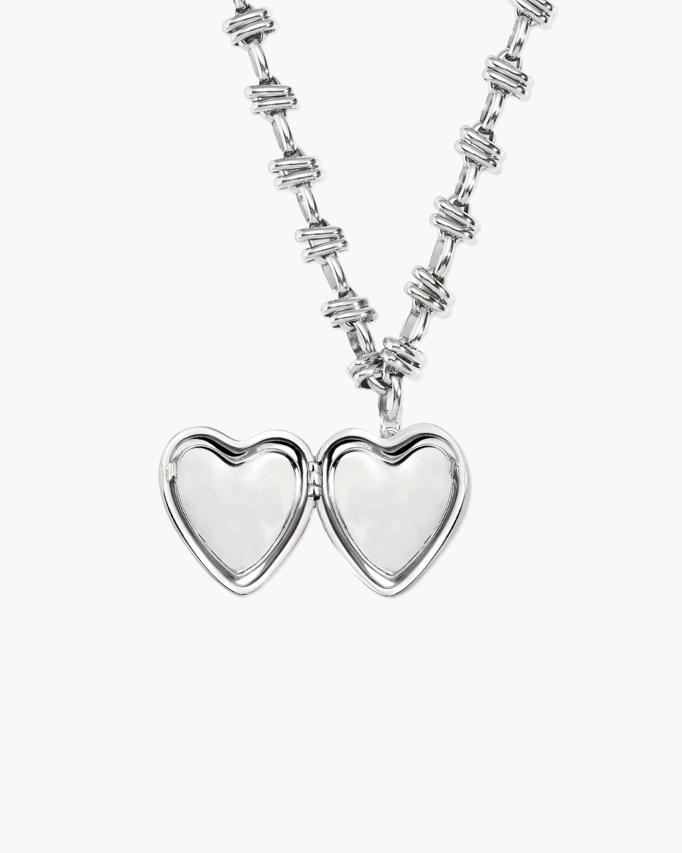 Secret Keeps Openable Heart Necklace in Silver en route jewellery