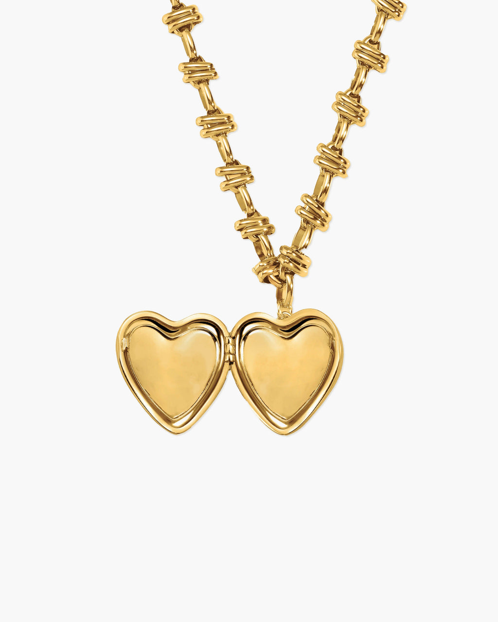 Secret Keeps Openable Heart Necklace en route jewellery