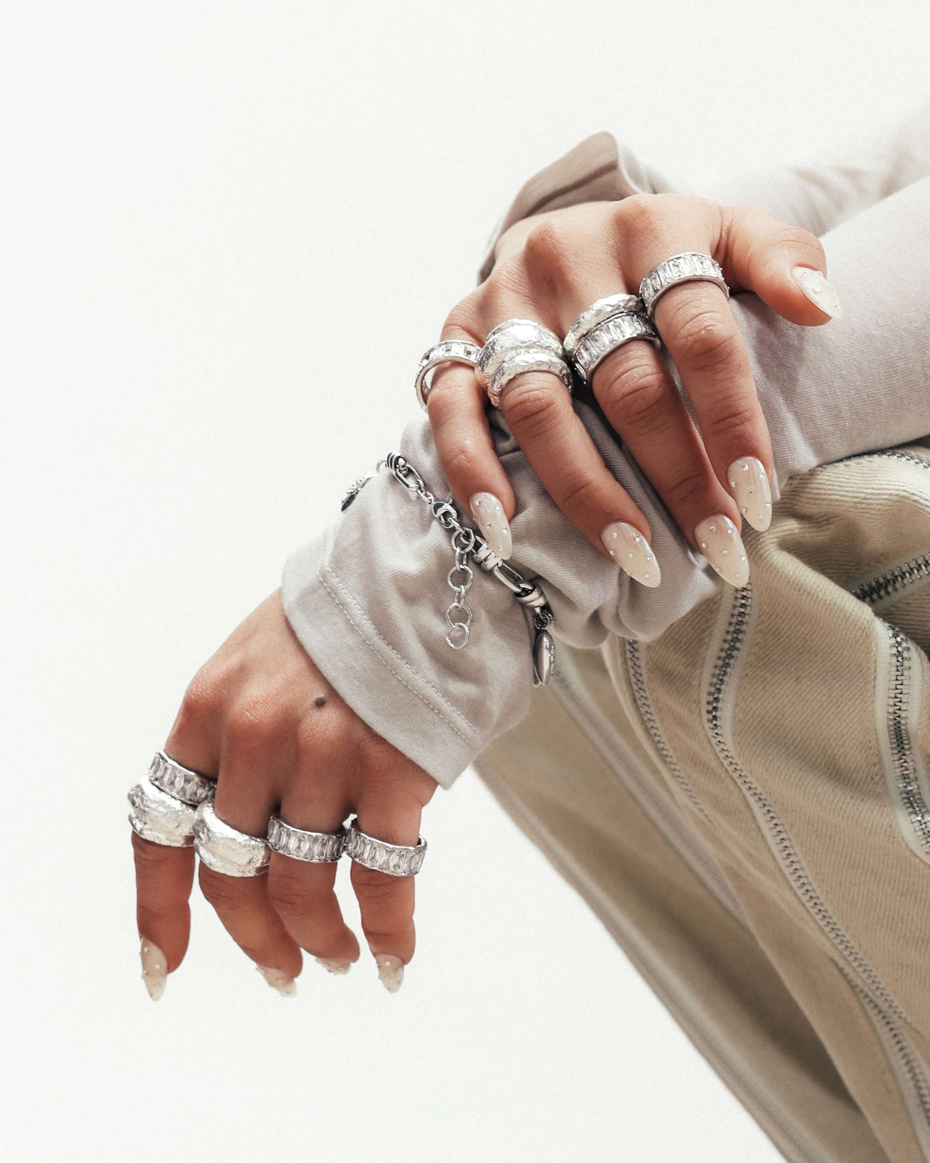 Silver Strass Me in Ring en route jewellery