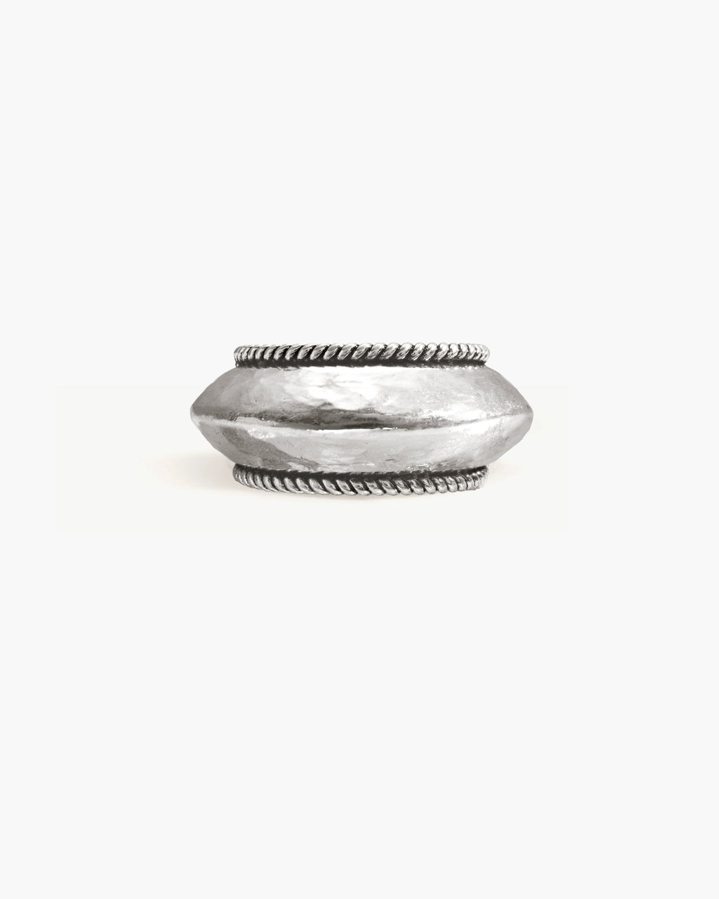 Cordelia Ring en route jewellery