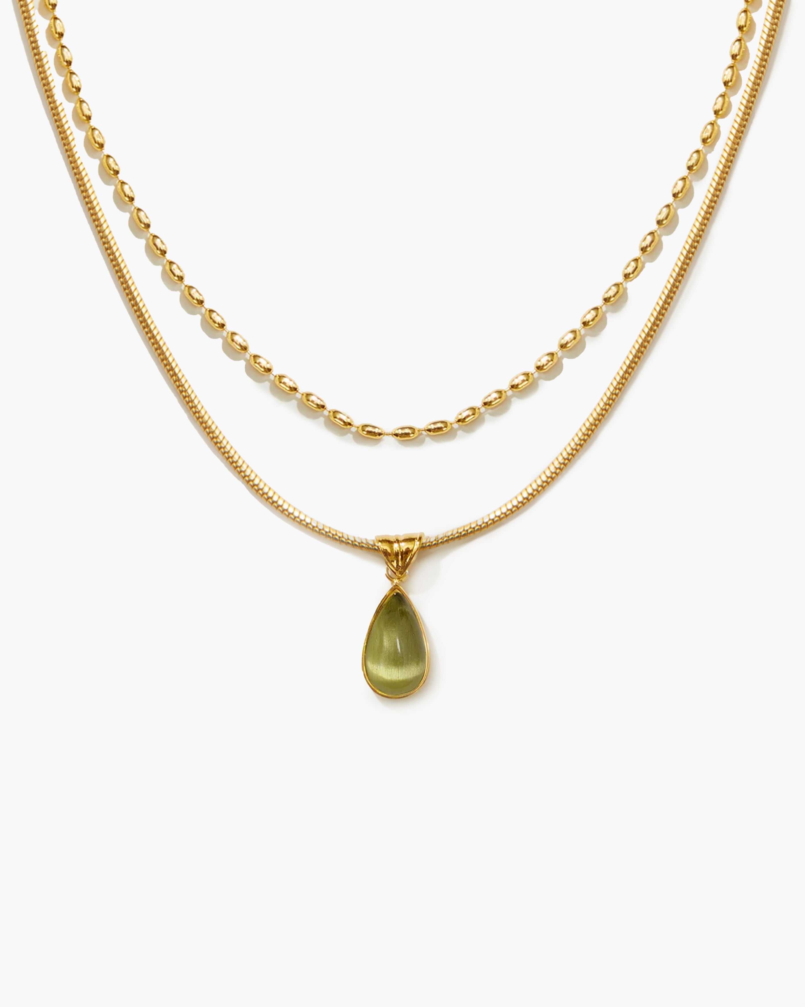 Waterdrop Necklace Set in Silver en route jewellery